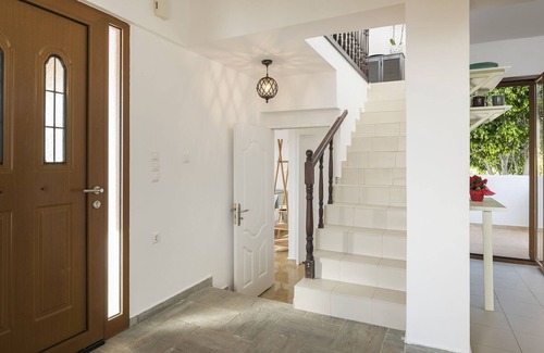 Livadi Villa | Family Friendly Property with Private Pool & Sea views, only 1 km to the Beach!