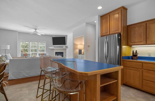 Atlantic Beach House | Family-friendly 4-bedroom house in Atlantic Beach with 3-min. walk to beach
