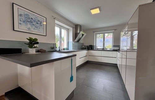 Ueberlingen Apartment | Family-friendly vacation apartment in a quiet location with a large terrace