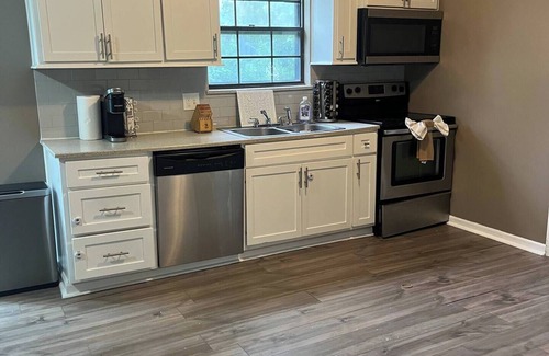 Overland Park Condo | Family Fun Chill & Grill in South Overland Park