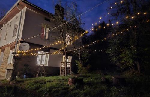 Dryanovo House | FAMILY GUEST HOUSE Nikola