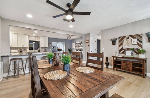 St. Augustine South House | Family HEATED POOL mins to dt/ beaches/inlet, 2 boat drops, pets ok