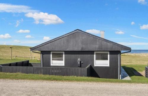 Trans House | Family Holiday Home by North Sea