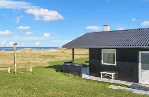 Trans House | Family Holiday Home by North Sea