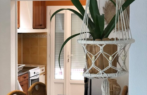 Les Estagnots House | Family home between lake and ocean