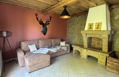 Landisacq House | Family home