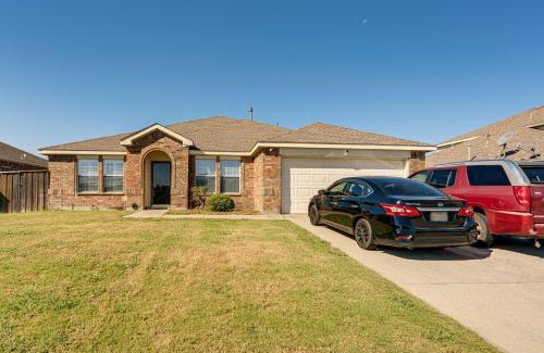 Forney House | Family Home Near I-80 in Suburban Dallas Sidekick