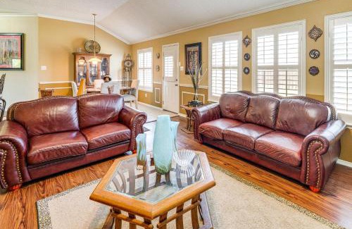 Forney House | Family Home Near I-80 in Suburban Dallas Sidekick