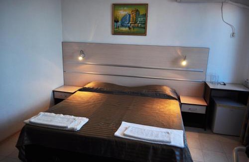 Obzor House | Family Hotel DAF