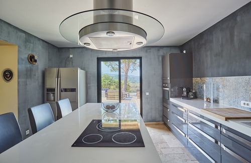 Mollans-sur-Ouveze House | Family house: L'Oasis