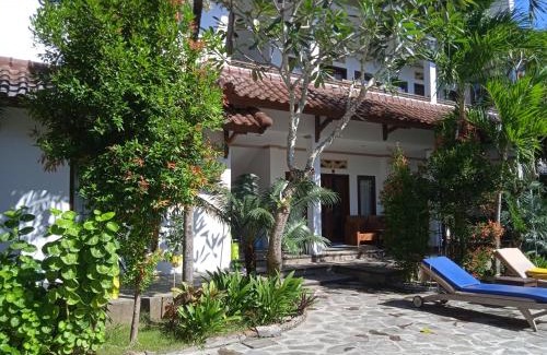 Kuta Hotel | family house hotel kuta