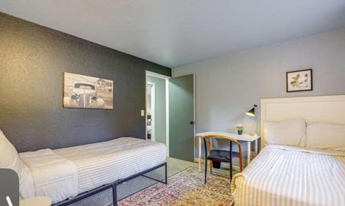 Mount Vernon House | Family Paradise Hot Tub, Fire Pit n Play House