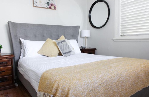 East Tamworth House | Family Retreat East Tamworth