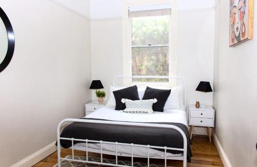 East Tamworth House | Family Retreat East Tamworth