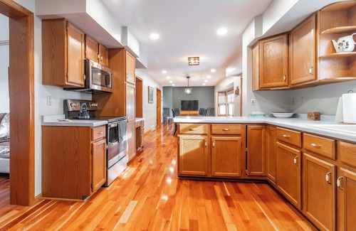 Necedah House | FAMILY RETREAT ON CASTLE ROCK LAKE WITH PRIVATE PIER