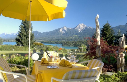 Drobollach am Faakersee House | Family room category D differing - Ferienhotel Schönruh *