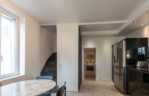 Honfleur House | Family Stay - In the Heart of Honfleur | 8 guests | Private Garden