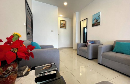 Puerto Ayora Apartment | FAMILY SUITE in Puerto Ayora