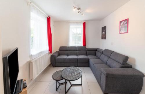 Elsenborn House | Family Villa Near Lake