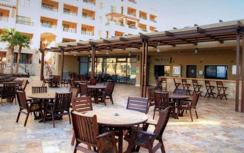 Sweimeh Apartment | Family WeekEnds Getaways at Samarah Resort Studio