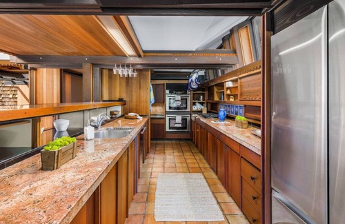 Santa Rosa House | Famous Architect`s Estate