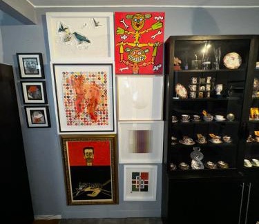 Hunters Point Apartment | FANCY APT SUBWAY CROSSING STREET - Best Location