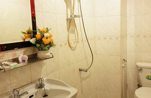 Daun Penh House | Fancy Guest House