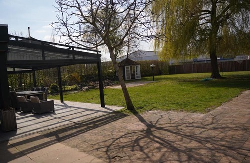 Eede House | Fancy room en Sauna room in Villa