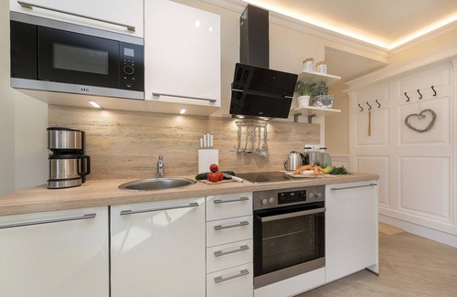 Zingst Apartment | Fantastic 3-room apartment right by the sea for 4 people plus baby possible.