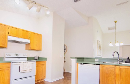 Clear Creek House | Fantastic 5BD House w/Private Pool - 9mi/Disney!