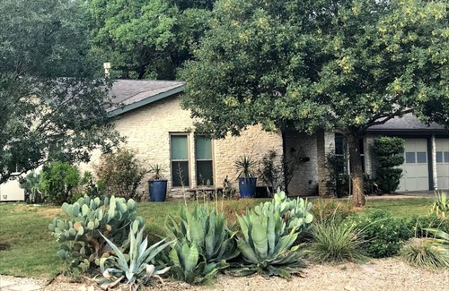 Barton Hills House | Fantastic Barton Hills Home. SXSW, ACL 2023, Zilker Park, Barton Springs