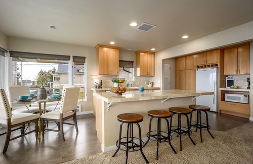 Fairhaven Condo | Fantastic Bellingham Bay View Condo just steps to Fairhaven Village & Boardwalk!