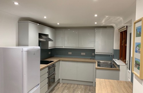 Porthtowan Cottage | FANTASTIC COTTAGE 60 METRES FROM BLUE FLAG SANDY BEACH