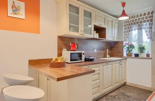 Beram House | Fantastic finca with table tennis, playground, basketball court, private pool, outdoor kitchen