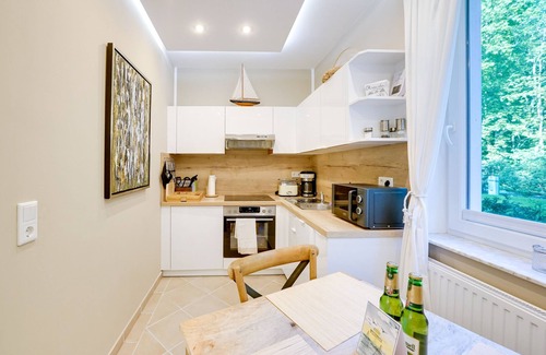 Heringsdorf Apartment | Fantastic forest view with private sauna - elegant and tasteful