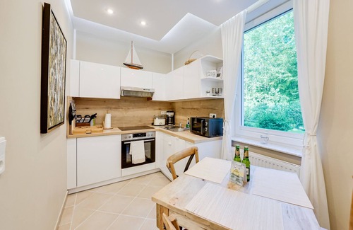 Heringsdorf Apartment | Fantastic forest view with private sauna - elegant and tasteful