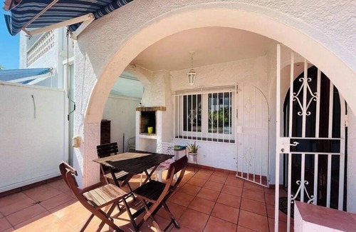 Empuriabrava Ski Chalet | Fantastic vacation villa