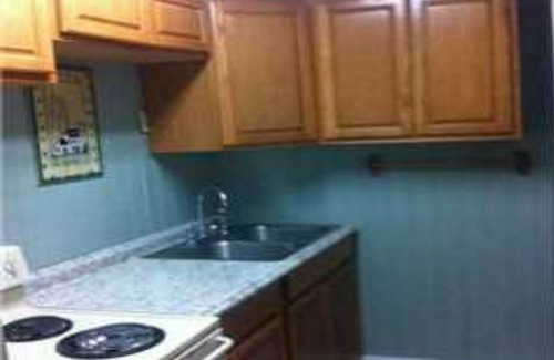 Eastpoint Cottage | Fantastic Waterfront Cottage on St. George Sound-GREAT FISHING