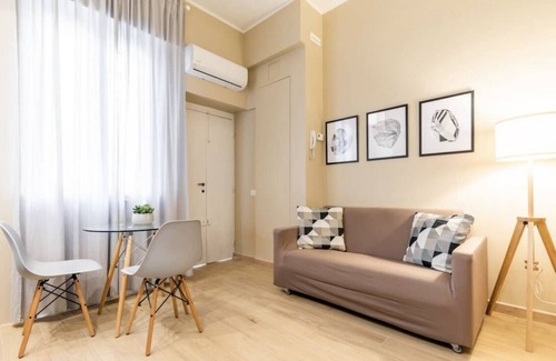 Milan Apartment | Fantoni Excelsior Milan City Netflix 6 people