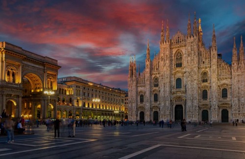 Milan Apartment | Fantoni Excelsior Milan City Netflix 6 people