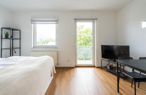 Graz Apartment | FarawayHomes Studio Graz #10