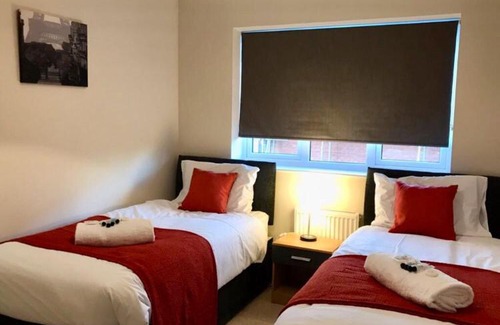 Luton House | Farley Hill House