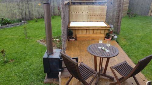 Tapawera House | Farm Therapy- Farm Stay & Digital Detox Retreat