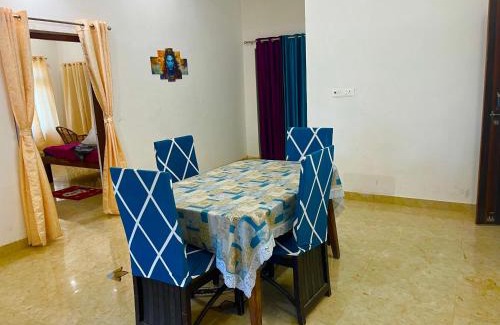 Varanasi House | Farm View Homestay