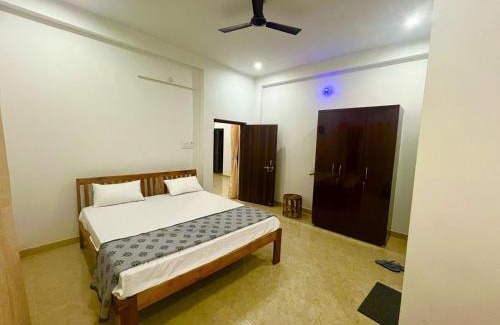 Varanasi House | Farm View Homestay