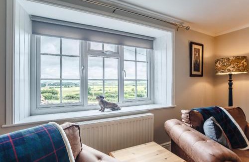 Old Bewick House | Farmside Cottage - Chatton
