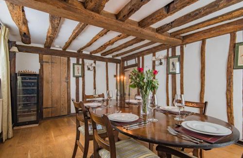 West Malling House | Farriers Cottage by Bloom Stays