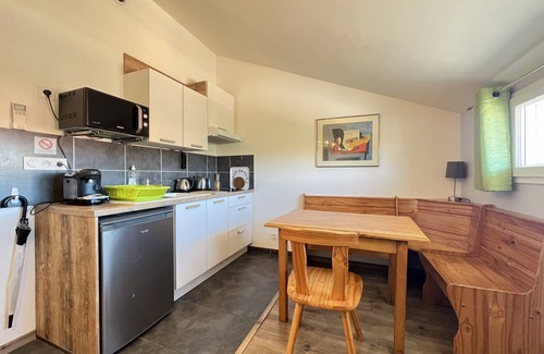 Bonnefoy-Roseraie-Gramont Apartment | Faubourg - Air-conditioned Studio near the city center!