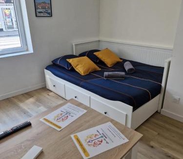 Orleans Apartment | Faubourg des voyageurs 5 - Studio climatisé 2 personnes - proche axe autoroute