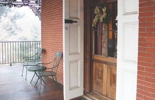 West Chester Bed & Breakfast | Faunbrook Bed & Breakfast
